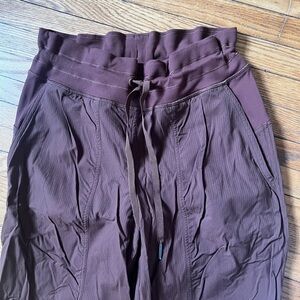 Lululemon Athletica Roasted Brown Dance Studio Jogger